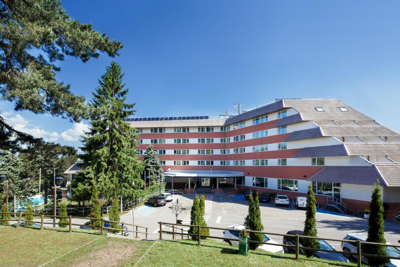 Alp Hotel La Masella Exteriör bild