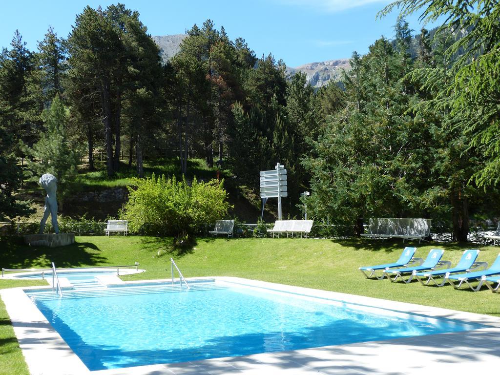 Alp Hotel La Masella Exteriör bild