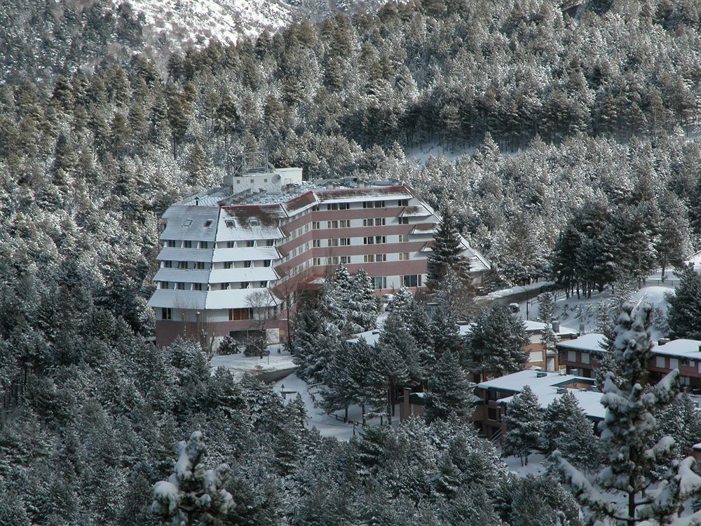 Alp Hotel La Masella Exteriör bild